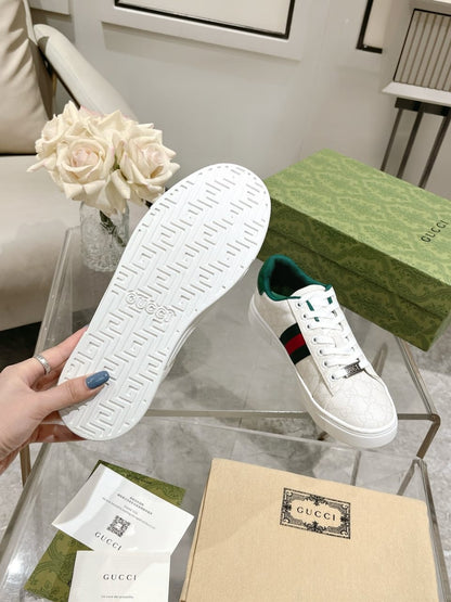 Glenda Ace Sneakers White